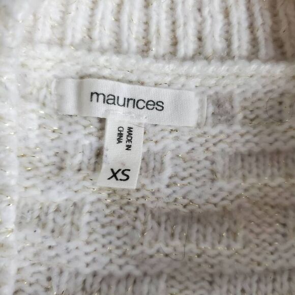 Maurices Women’s White Metallic Knit Sweater XS - Picture 4 of 6